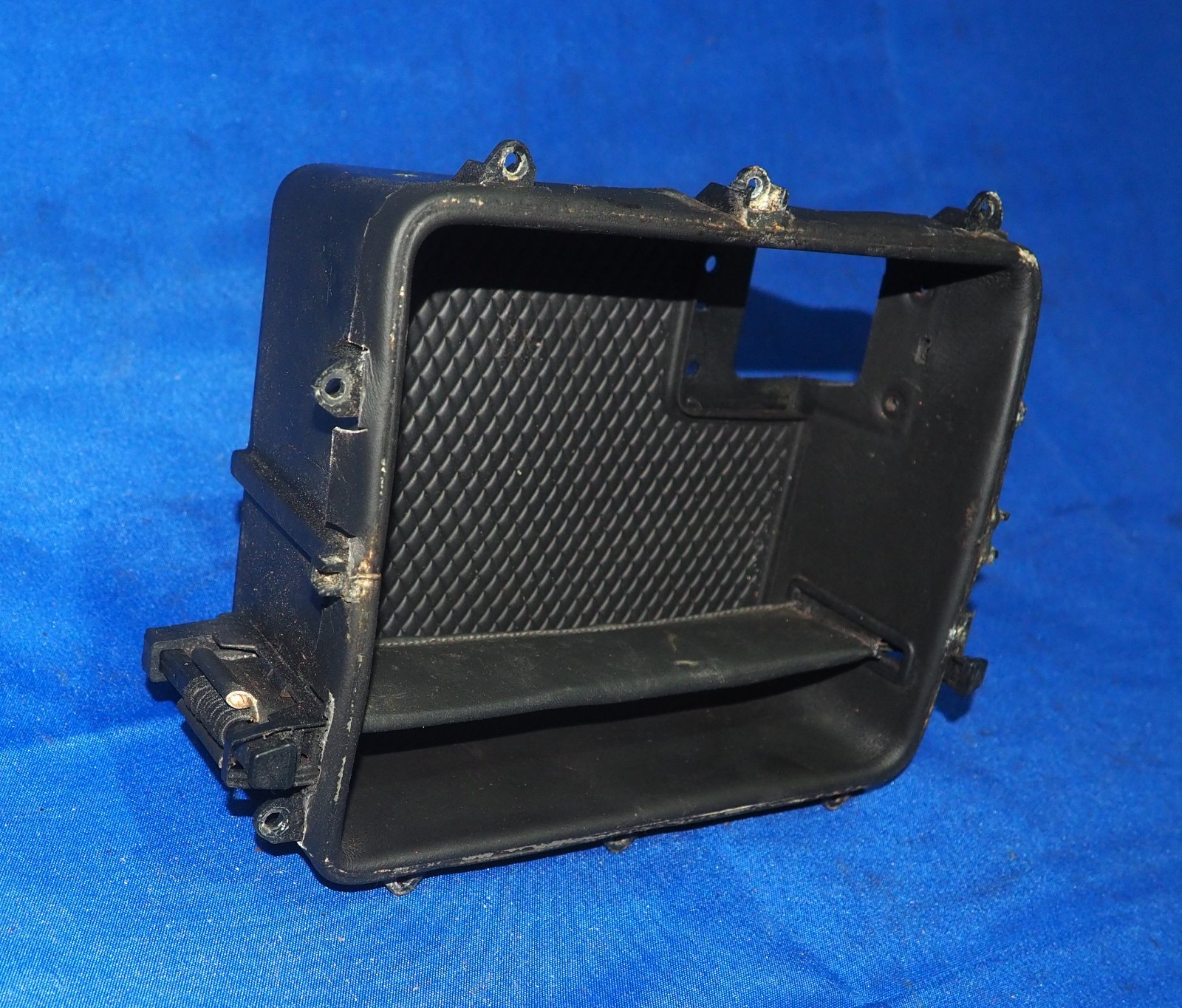 2013-2018 Bentley Continental GT GTC Front Center Console Storage Compartment