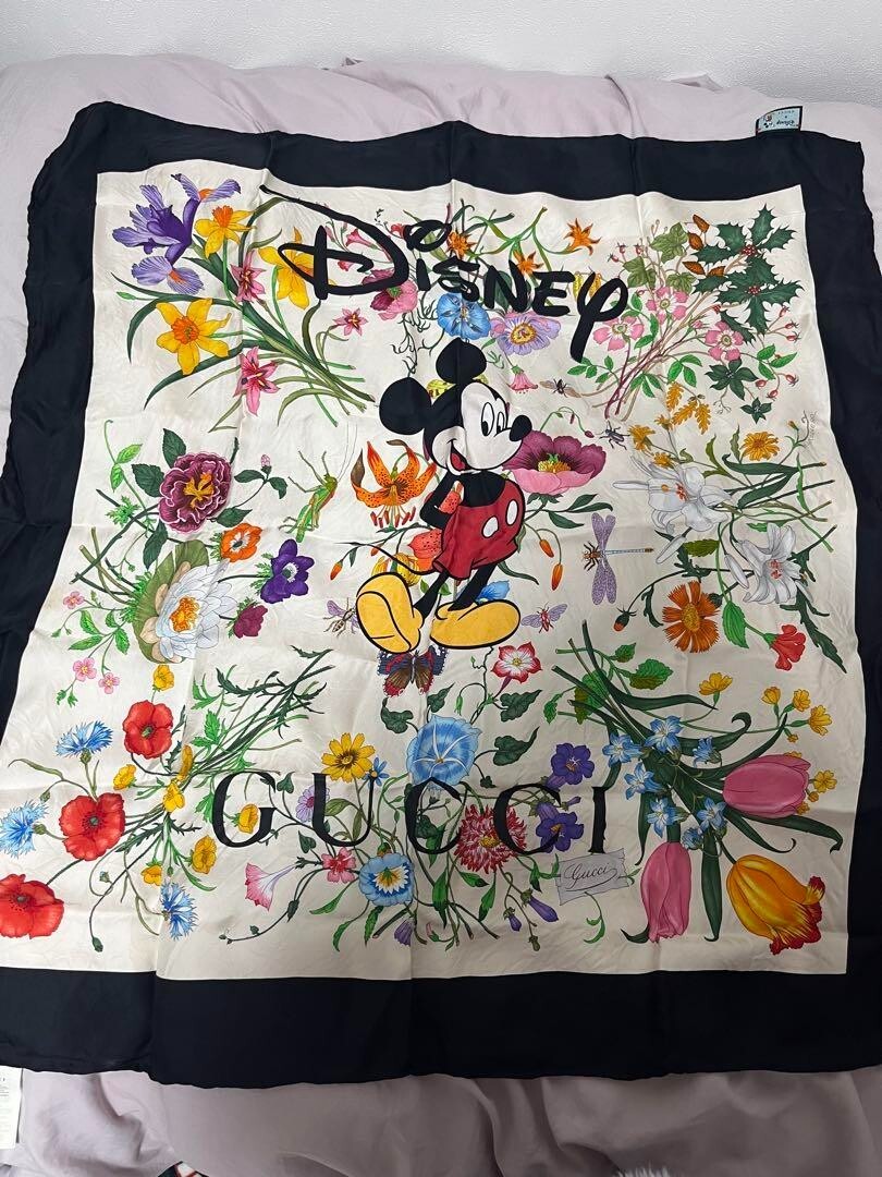 GUCCI x DISNEY collaboration Mickey scarf rare without box S/F Japan USED