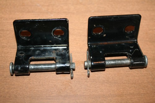 1999 Kawasaki KE 100 Seat Hinges Bolts OEM 99 A - Picture 7 of 7