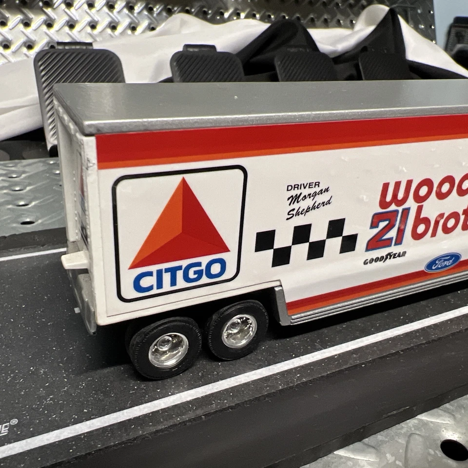 MORGAN SHEPHARD #21 CITGO WOOD BROTHERS 1/64 TRUCK TRANSPORTER HAULER 1993 - Image 3 of 4