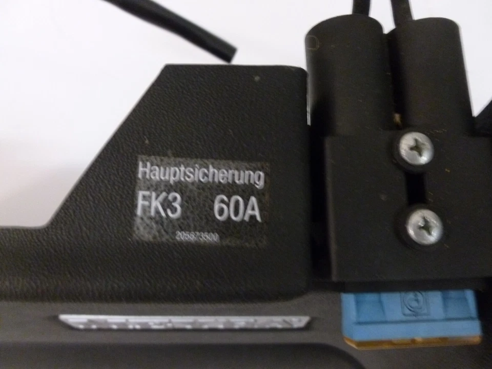Original Meyra Elektro-Rollstuhl Verkleidung Hauptsicherung FK3 60A - Bild 3 von 4