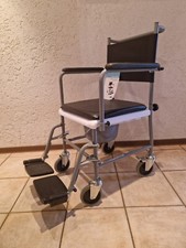 Fahrbarer Toilettenstuhl, im April 25 gekauft, unbenutzt bis 120kg unbenutzt