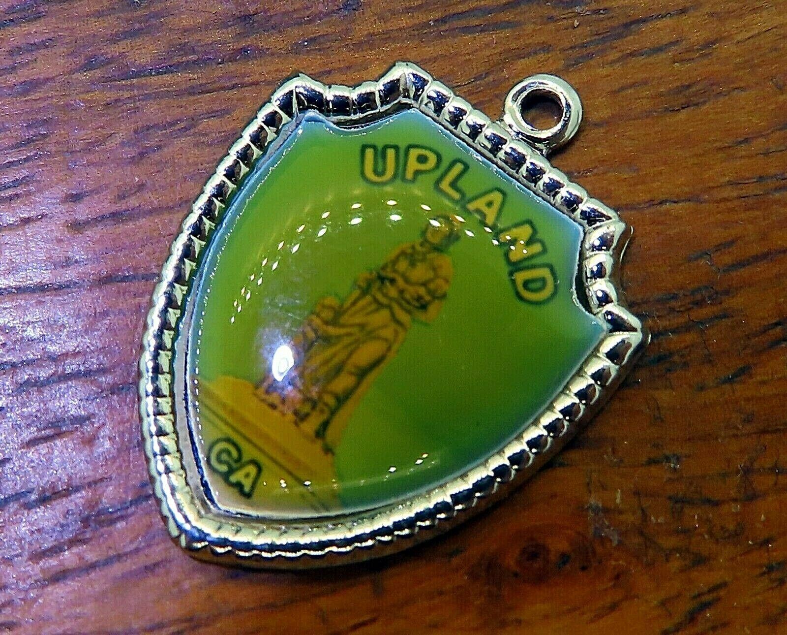 Vintage Silver UPLAND CALIFORNIA MADONNA OF THE TRAIL TRAVEL SHIELD usd-vnd-forecast-will-usd-vnd-go-up-or-down