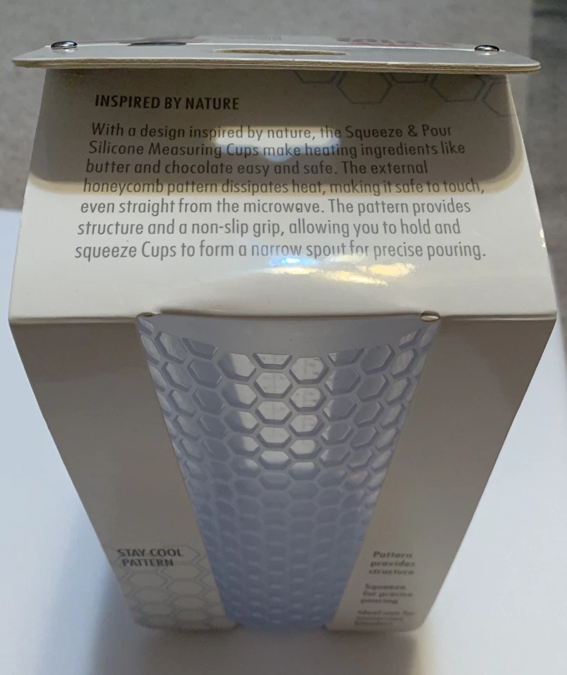 Oxo Good Grips 4 Cup Squeeze Pour Mix Silicone Measuring Cup Brand New w/ Tags - Image 4 of 4