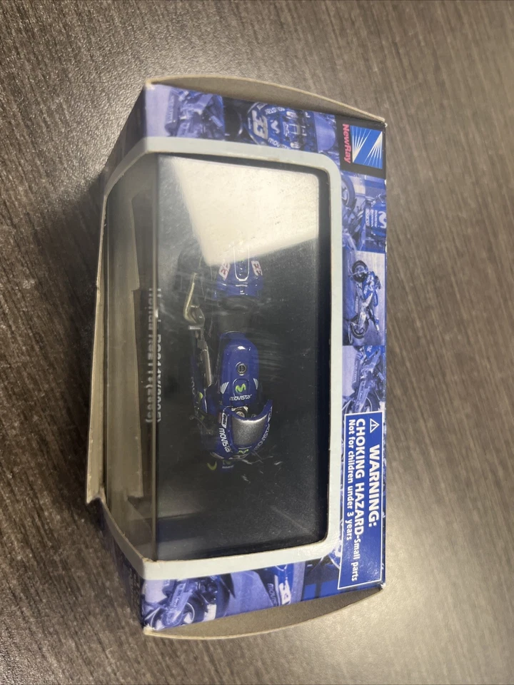 NewRay Honda RC211v 1:32 Team Movistar Marco Melandri - Image 2 of 4