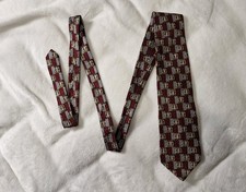 Vintage Pravata Designer Silk Tie - Red  Silver Geometric Fleur-de-lis Crest