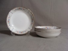 4 Apropos Fine China Fruit Bowls In The Bridgehampton Pattern