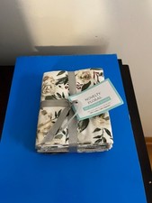 NEW 5 PIECE BUNDLE COTTON FLORAL NOVELTY PRECUT SEWING  CRAFT FABRIC 18X21 EACH