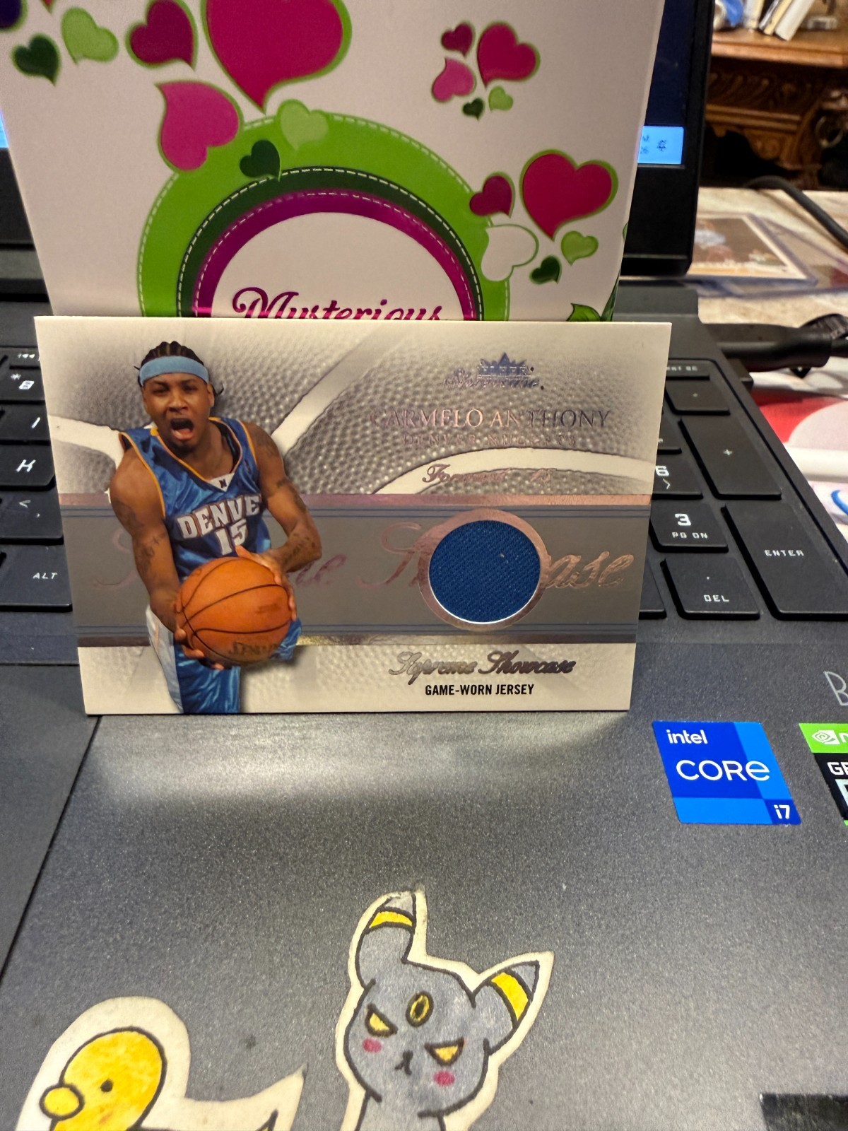 2004-05 Fleer Showcase Carmelo Anthony Supreme Showcase Game Worn Jersey /100 #S