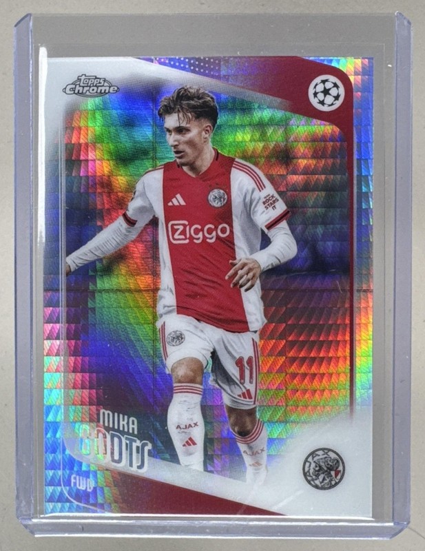 Mika Godts 2025 Topps Chrome UEFA #151 Prism Refractor