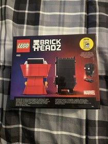 LEGO 41493 BRICKHEADZ: BLACK PANTHER and DR. STRANGE (NY Comic Con 2016)