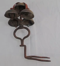 Antique Victorian 5 Mounted Sleigh or Milkman Bells General Store Door Bell