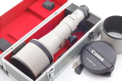 🎦【 Opt MINT in Trunk 】Canon FD 600mm f/4.5 MF Telephoto Lens w/ Hood From JAPAN