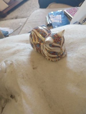 crown derby china cat.multi color 4 inch long