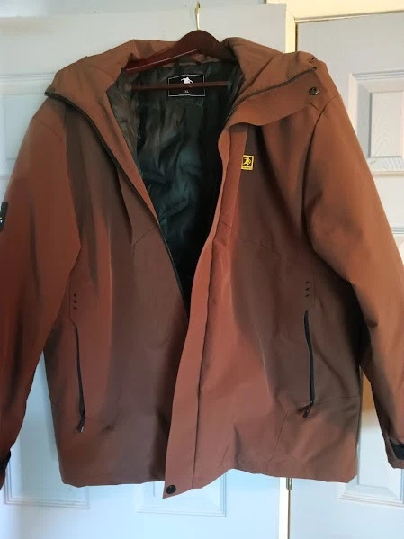 Men's Quilted, Hooded Ski Jacket
Opens in a new window or tab