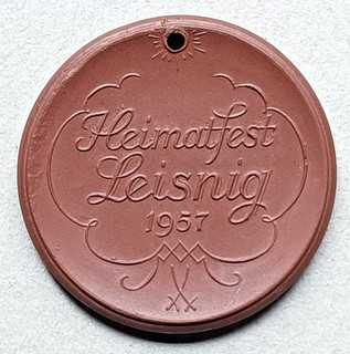 Meißener Porzellan: Leisnig Heimatfest 1957 Schloss Mildenstein Schwertermarke