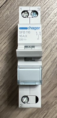 Hager SFB116 Gruppenschalter 16A 1 Schließer 230V AC NEU