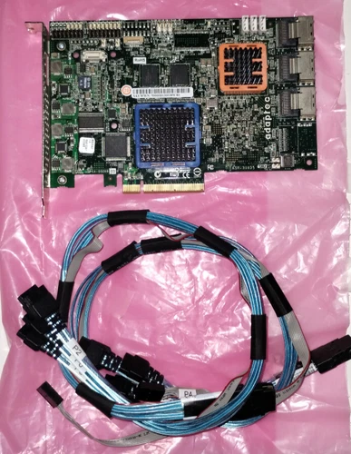 Adaptec ASR-31205/256MB RAID Controller 12 Port SATA/SAS inc 2x Cables