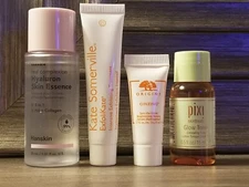 Hanskin Hyaluron Skin Essence ExfoliKate Pixi Glow Tonic Origins Into the Glow