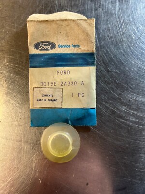 Ford OEM NOS 3015E-2A330-A Girling Brake Plug
