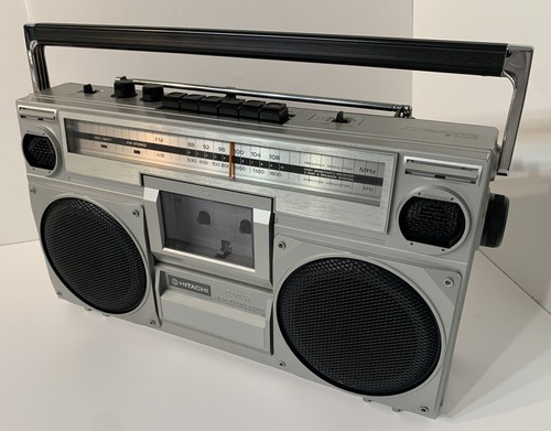 NUEVO COMO NUEVO De colección HITACHI TRK-7000H Radio Estéreo Cassette Boombox con Caja RARO COMO NUEVO - Imagen 7 de 24
