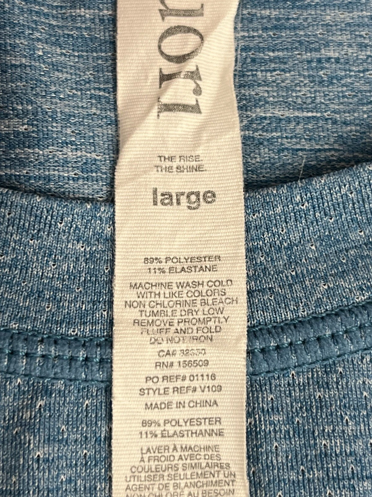 vuori heather tradewind pocket performance gym shirt