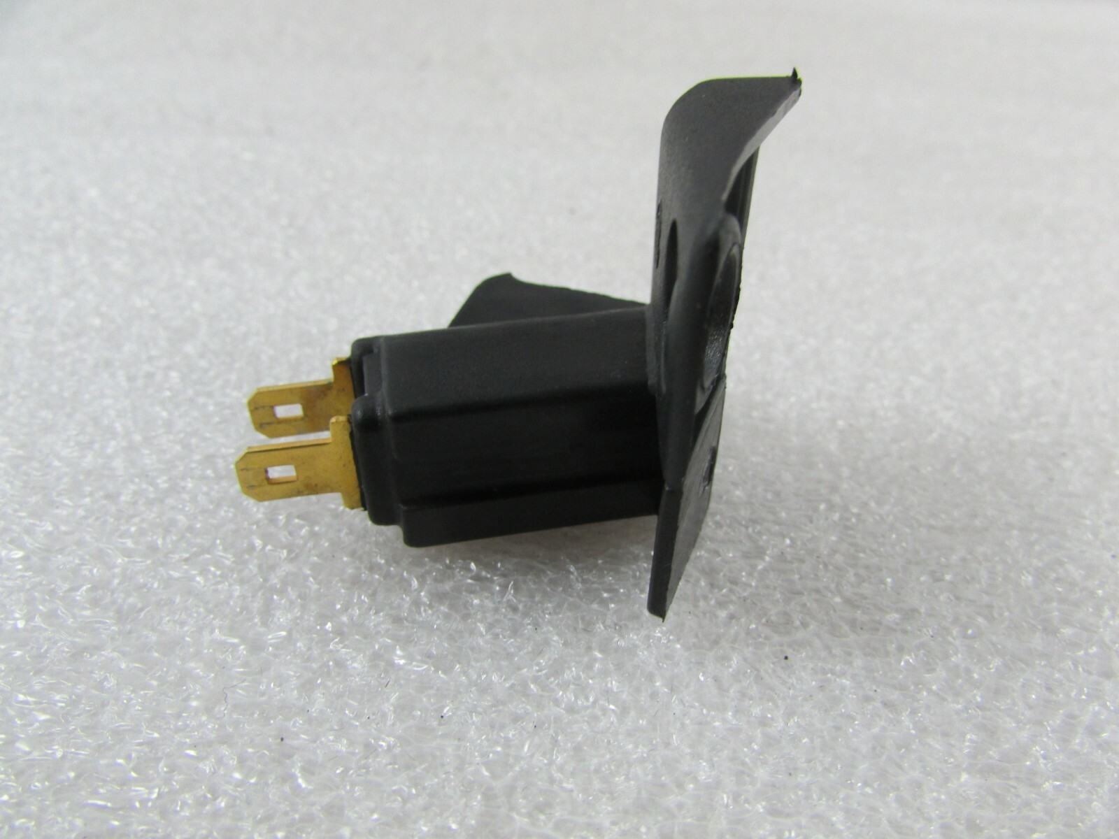Ferrari 456, Trunk Sensor Switch, Used, P/N 167175