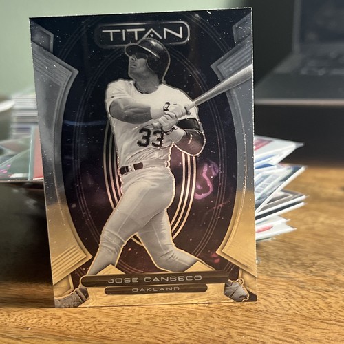 2023 Panini Chronicles Titan Jose Canseco Oakland A'S - 第 1/2 張圖片