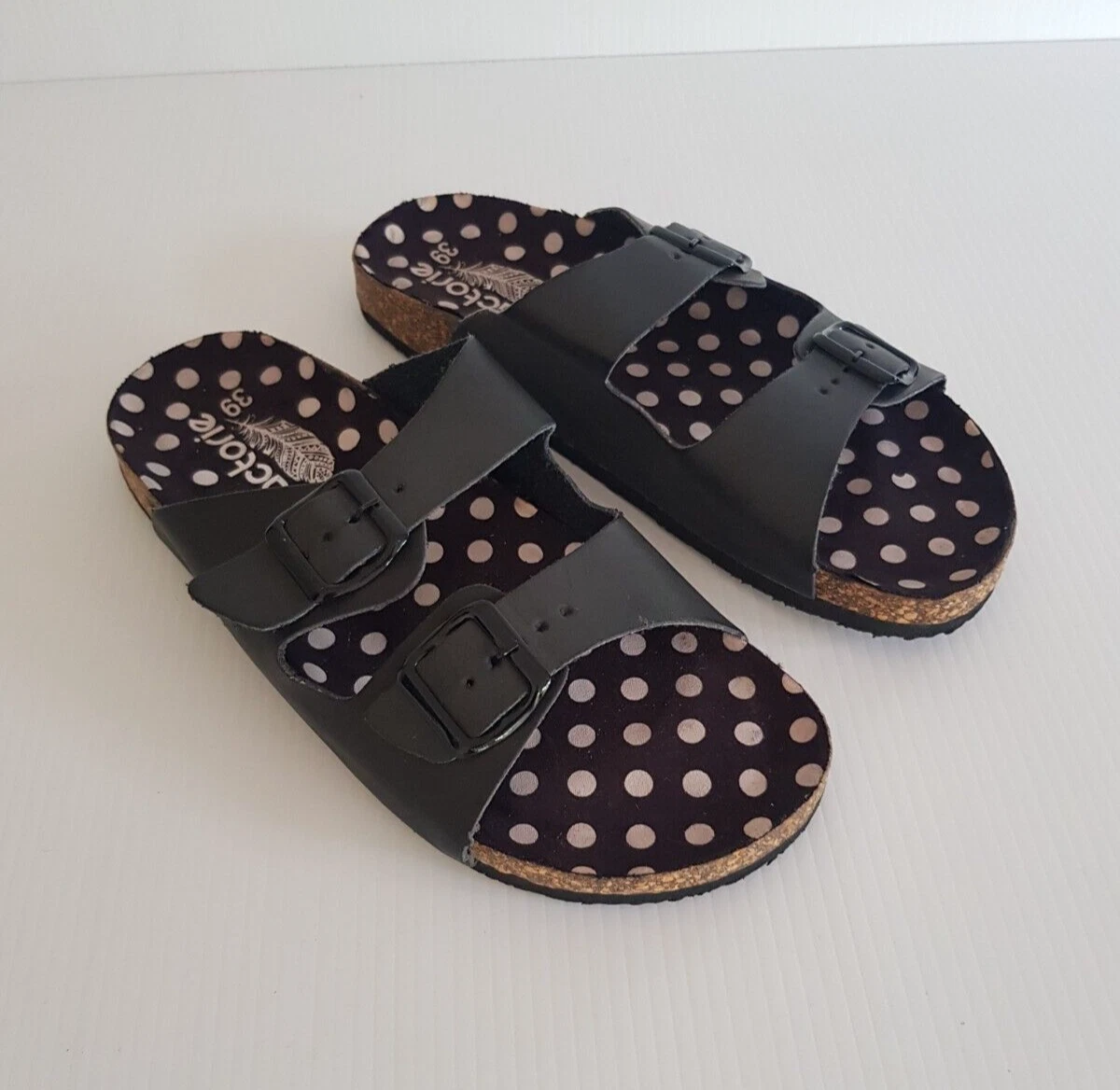 Factorie sandals best sale
