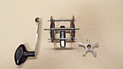abu garcia 6500 c3 catfish special round reel Abu Garcia C3 Catfish Special Round Reel 6500 Baitcast Reel RH 5.3:1