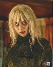 EMILIA JONES SIGNED 'LOCKE & KEY' 8x10 PHOTO TV SHOW ACTRESS BECKETT BAS COA EMILIA JONES SIGNED 'LOCKE & KEY' 8x10 PHOTO TV SHOW ACTRESS BECKETT BAS COA