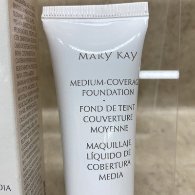 Base de maquillaje de cobertura media Mary Kay beige 400 mary kay Base de maquillaje de cobertura media Mary Kay