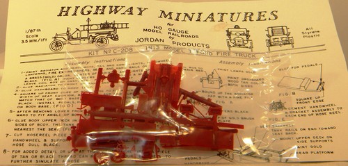 HO Jordan Products Highway Miniatures #208 1913 Ford Fire Truck Kit - Bild 3 von 3