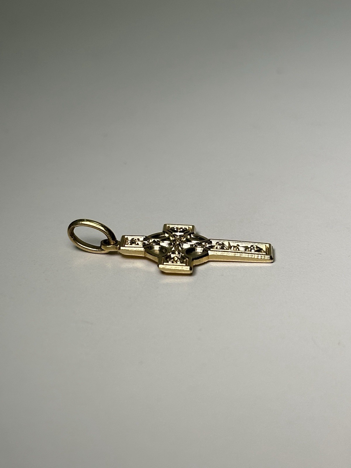 Solid 14K Yellow Gold Celtic Knot Design Cross - image 2