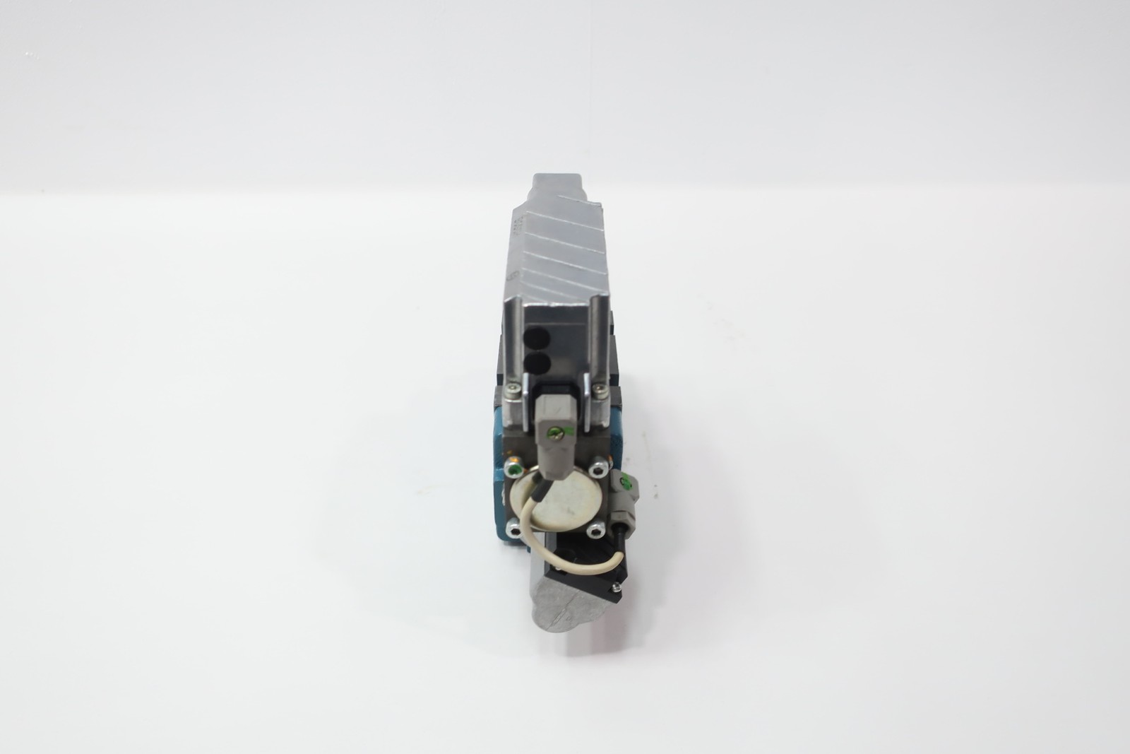Bosch Rexroth 0811404653 4wrle10v85m-3x/g24k0/a1m Hydraulic ...