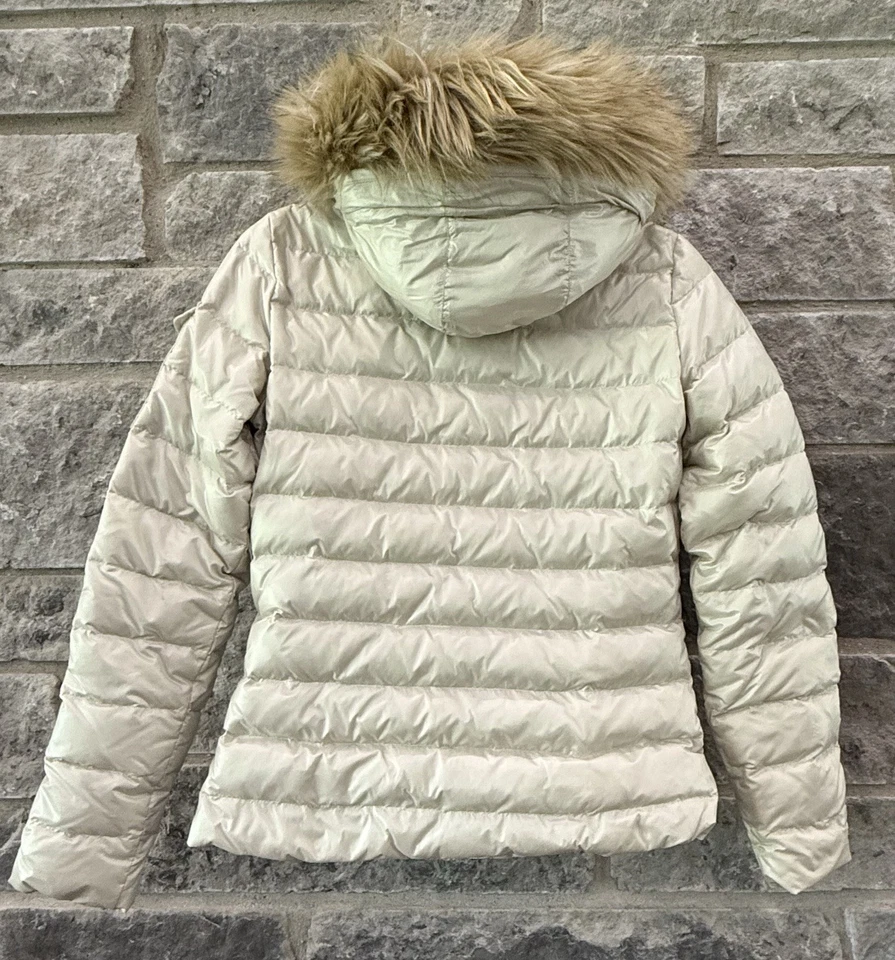 Marmot 700 Fill Down Puffer Jacket - Pearly White Women’s Size S (XS-fits Small) - Image 3 of 4