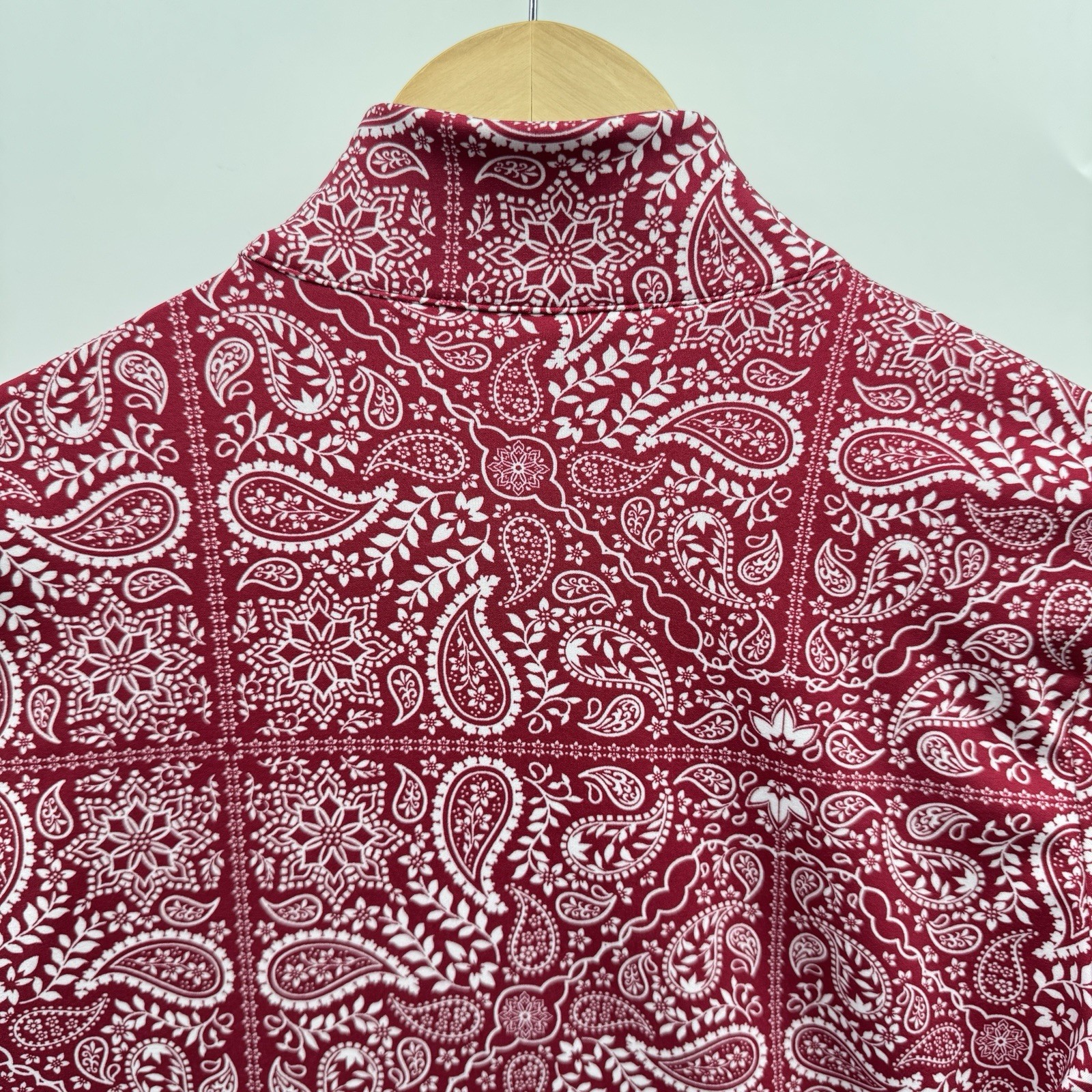 Rowlly NWT Cynthia Rowley Active Bandana Paisley Quarter Zip Jacket Top Maroon ...