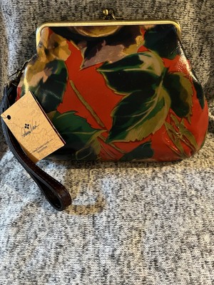 Patricia Nash Savena Winter Bloom Floral Kiss Lock Clutch Wristlet Bag NWT