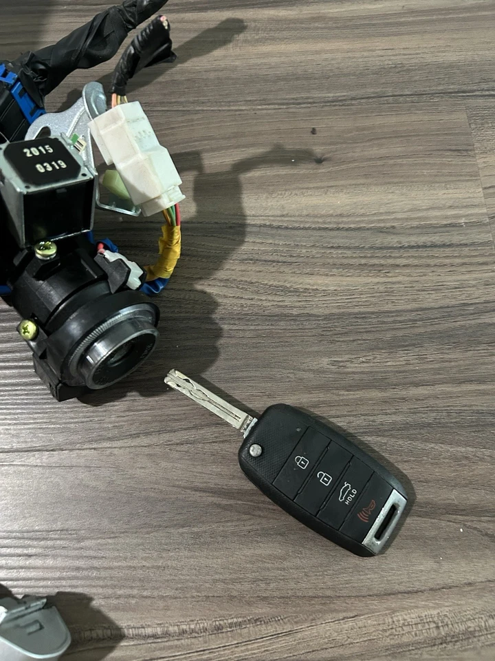 Juego de cerradura de puerta de moldura de columna de dirección llave interruptor interruptor interruptor de encendido Kia Rio 2012-2017 Foto 3 de 4