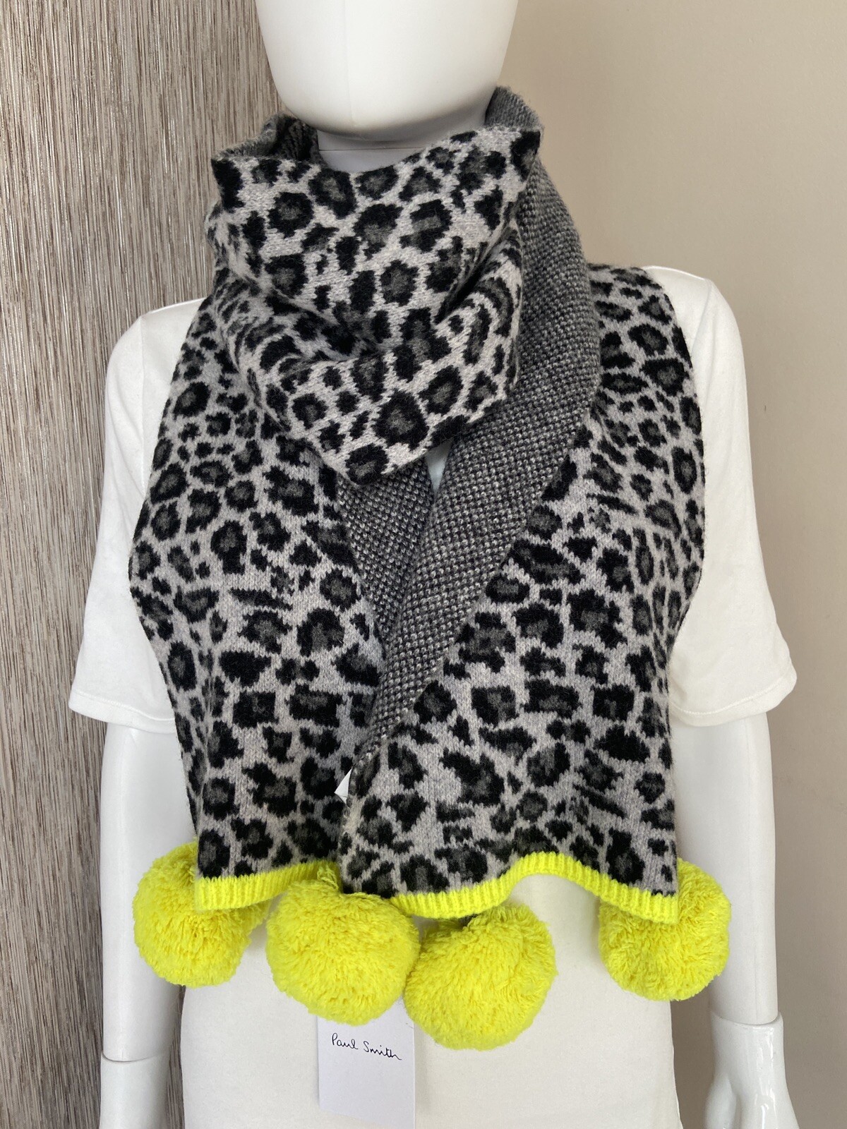 PAUL SMITH REVERSIBLE LEOPARD PRINT POMPOM SCARF RETAIL £150 BNWT