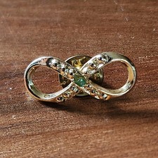 Vintage Harriet Carter Emerald Pin Goldtone Figure Eight Jewelry