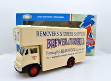 Modellino Camion scala 1:50 Austin luton modellismo statico Corgi diecast new