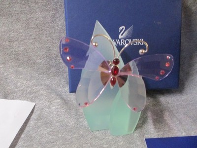 SWAROVSKI ACARA VIOLET PARADISE BUTTERFLY WITH LEAF DISPLAY | eBay