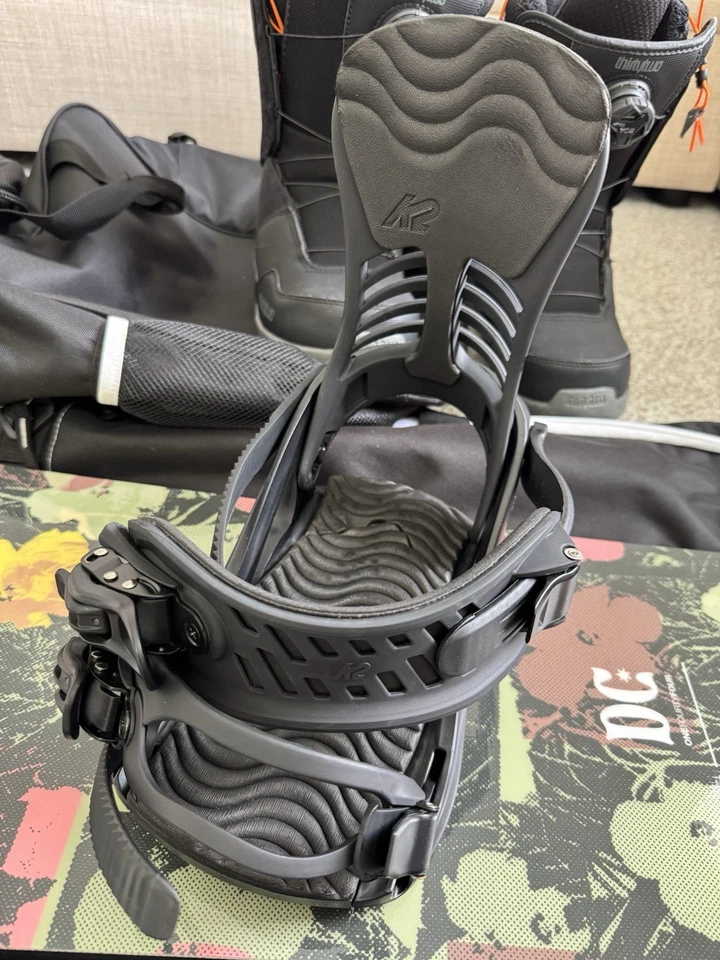 Juego de snowboard para mujer DC 2025 edición Andy Warhol 144 cm Foto 3 de 4