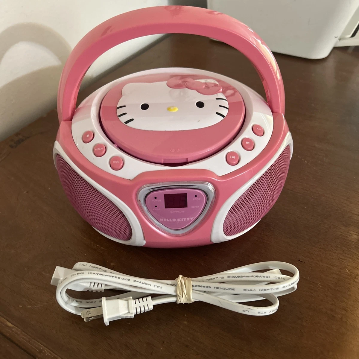 Hello Kitty Pink Wireless Portable Stereos & Boomboxes for sale | eBay
