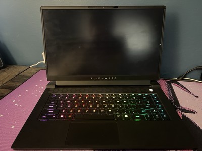 Alienware m15 R7 Intel i7-12700H RTX 3060 32GB RAM 512GB SSD 1440P 15.6'' 240Hz