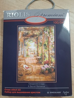 Riolis Premium Kreuzstich Kit ''A Secret Romance'' Cross Stitch
