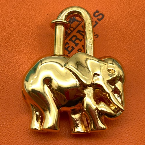 Charme De Sac Hermès 'Shooting Star Cadena' - Cadenas Doré - Édition Limitée 1999 - Occasion Très Bon état