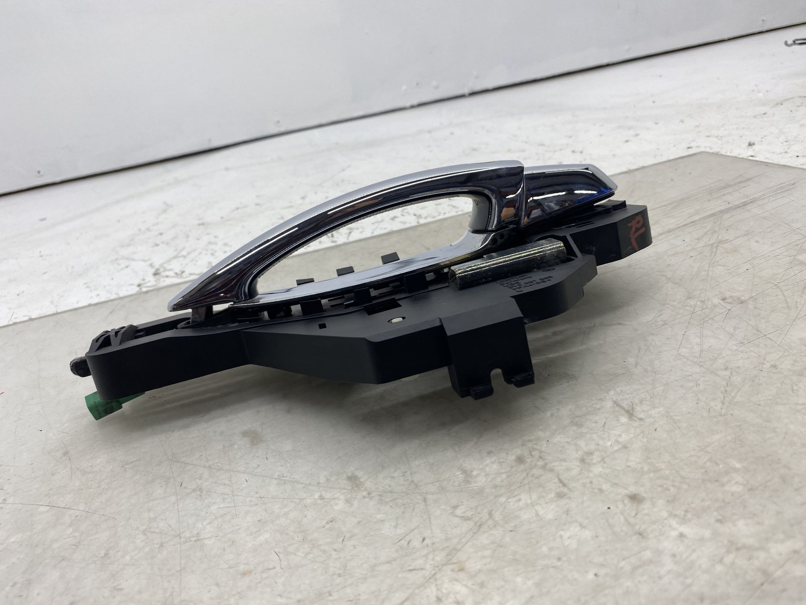 2010-2020 BENTLEY MULSANNE OEM REAR LEFT EXTERIOR DOOR HANDLE CHROME 3Y0837885
