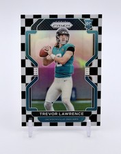 Trevor Lawrence 2021 Prizm Football Black & White Checker SSP Rookie Card #331. rookie card picture